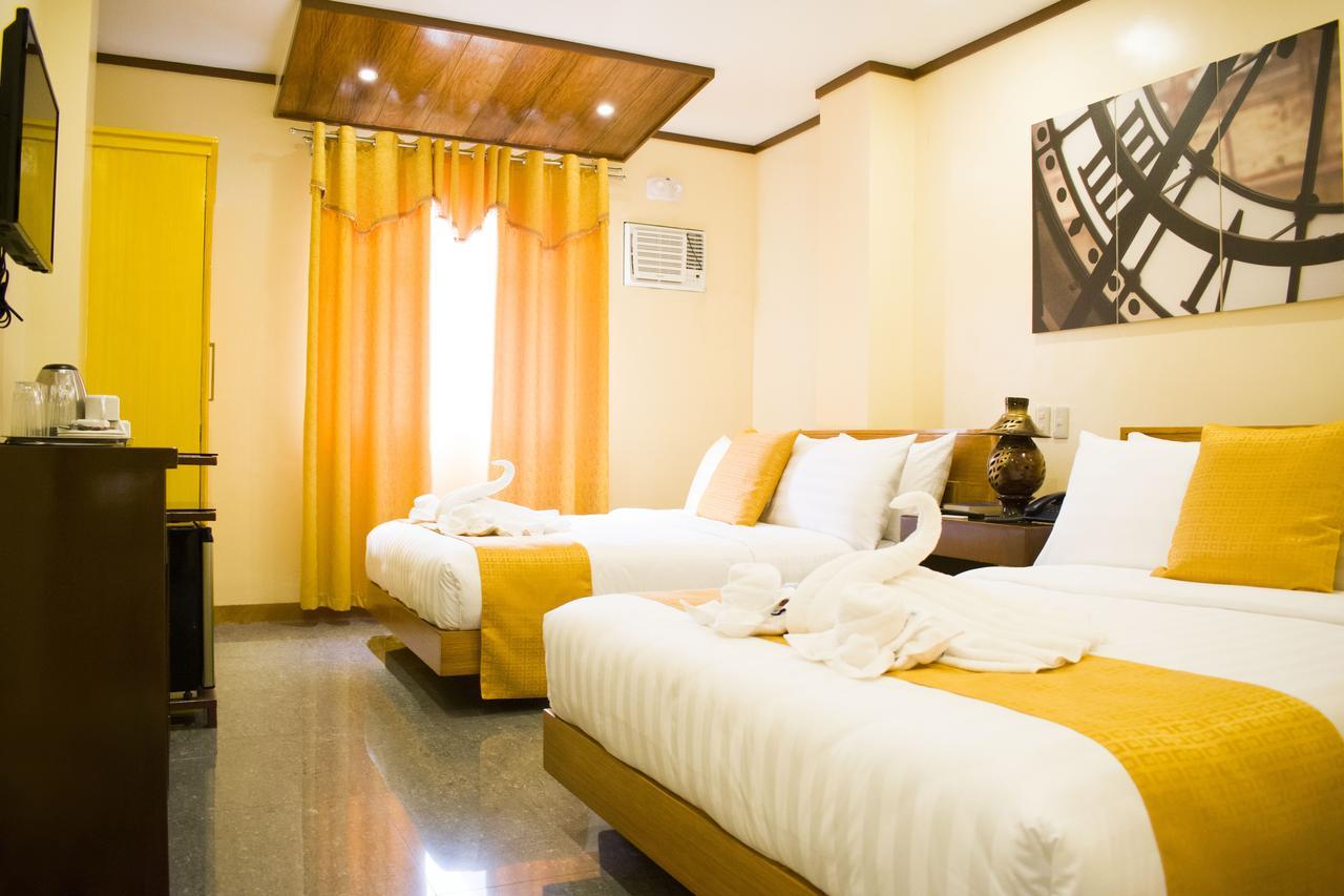 รอยัล แมนชั่น โฮเต็ล Hotel Tabaco ภายนอก รูปภาพ