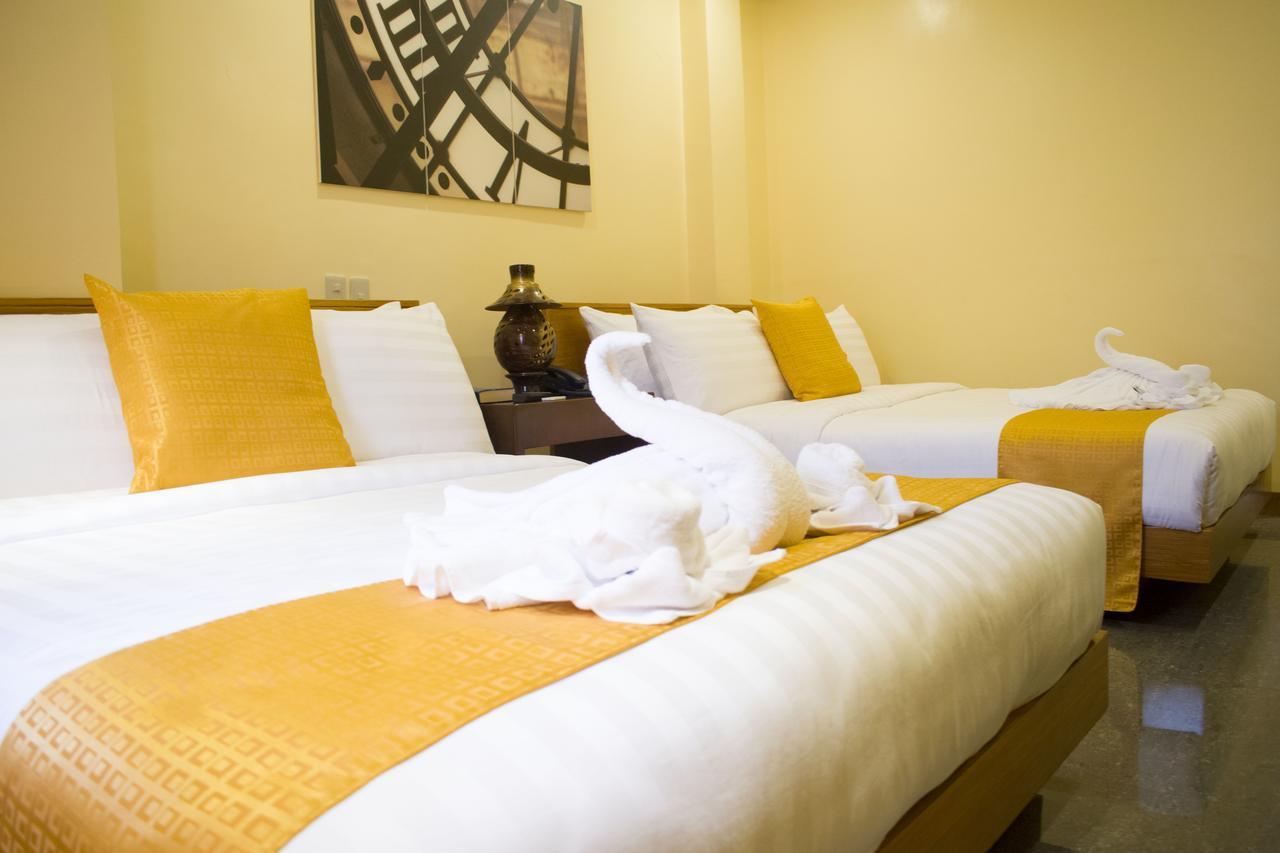 รอยัล แมนชั่น โฮเต็ล Hotel Tabaco ภายนอก รูปภาพ